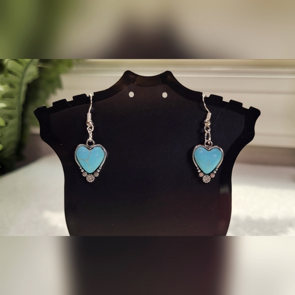 None Jewelry - Western Turquoise Blue & Silver Dangle Heart Earrings / Pierced
